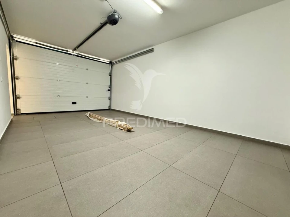 Moradia T3 para Venda em Gambia-Pontes-Alto da Guerra Foto 39