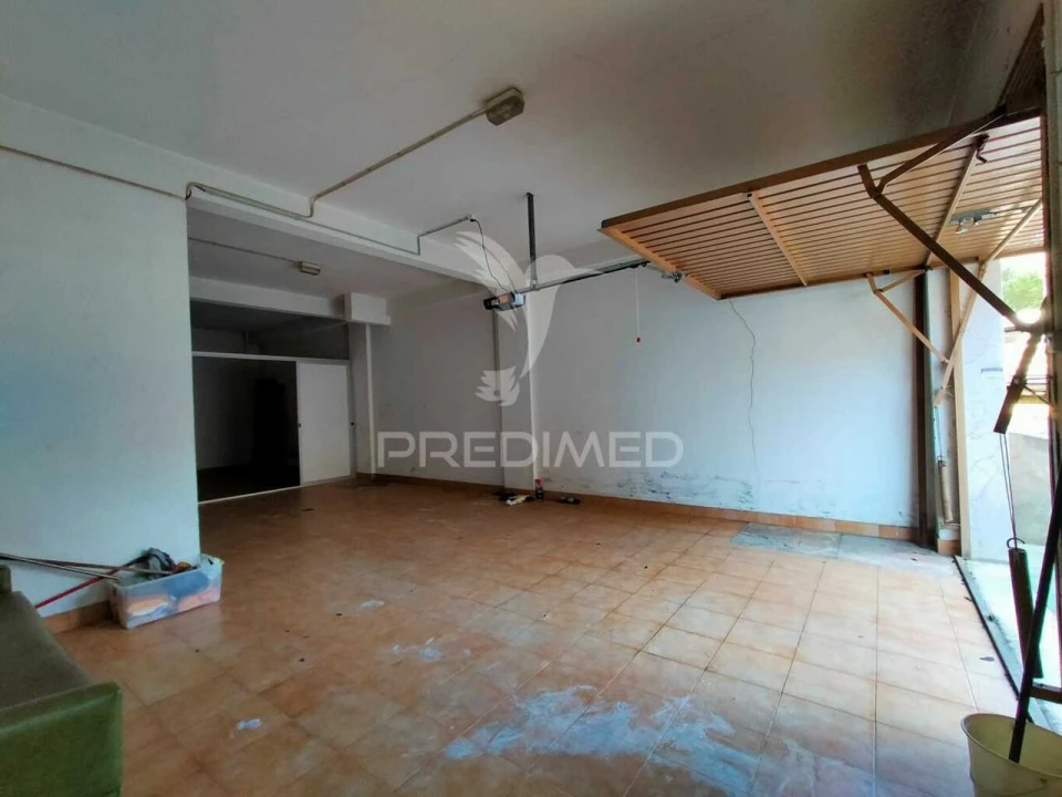 Garagem para Arrendamento em Odivelas Foto 11