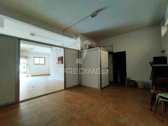 Garagem para Arrendamento em Odivelas Foto 9