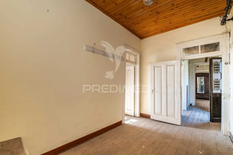 Moradia T7 para Venda em Gaula Foto 8