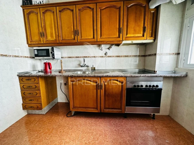 Moradia T2 para Venda em Assunção, Ajuda, Salvador e Santo Ildefonso Foto 4