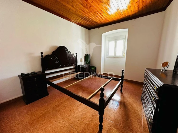 Moradia T2 para Venda em Assunção, Ajuda, Salvador e Santo Ildefonso Foto 12