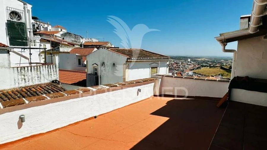 Moradia T2 para Venda em Assunção, Ajuda, Salvador e Santo Ildefonso