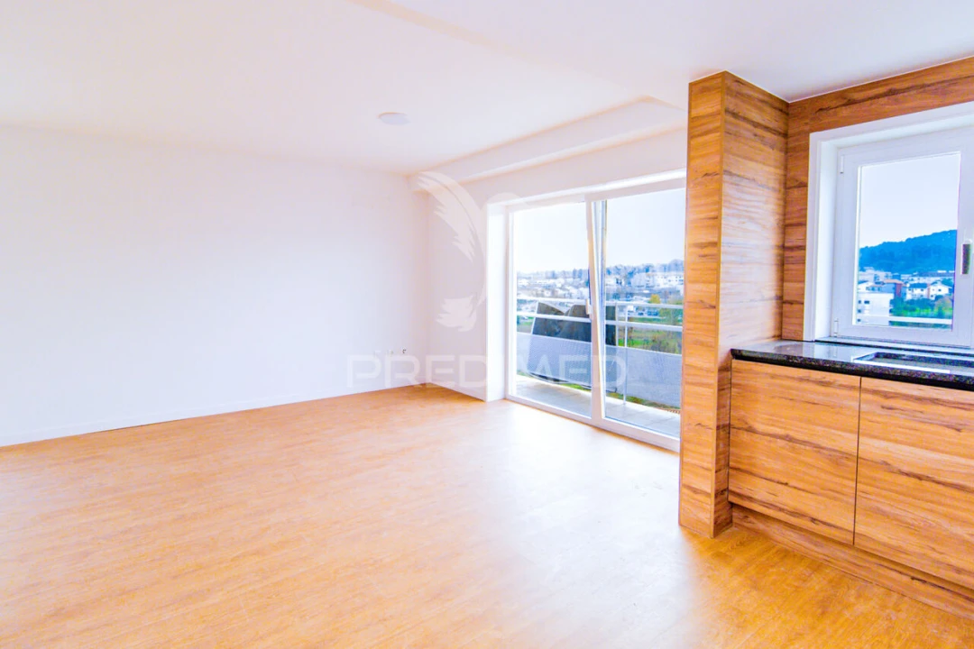 Apartamento T3 para Venda em Vila Verde e Barbudo Foto 16