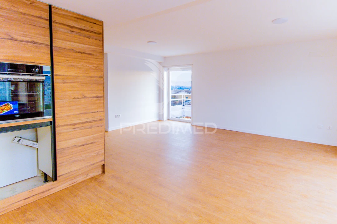 Apartamento T3 para Venda em Vila Verde e Barbudo Foto 14