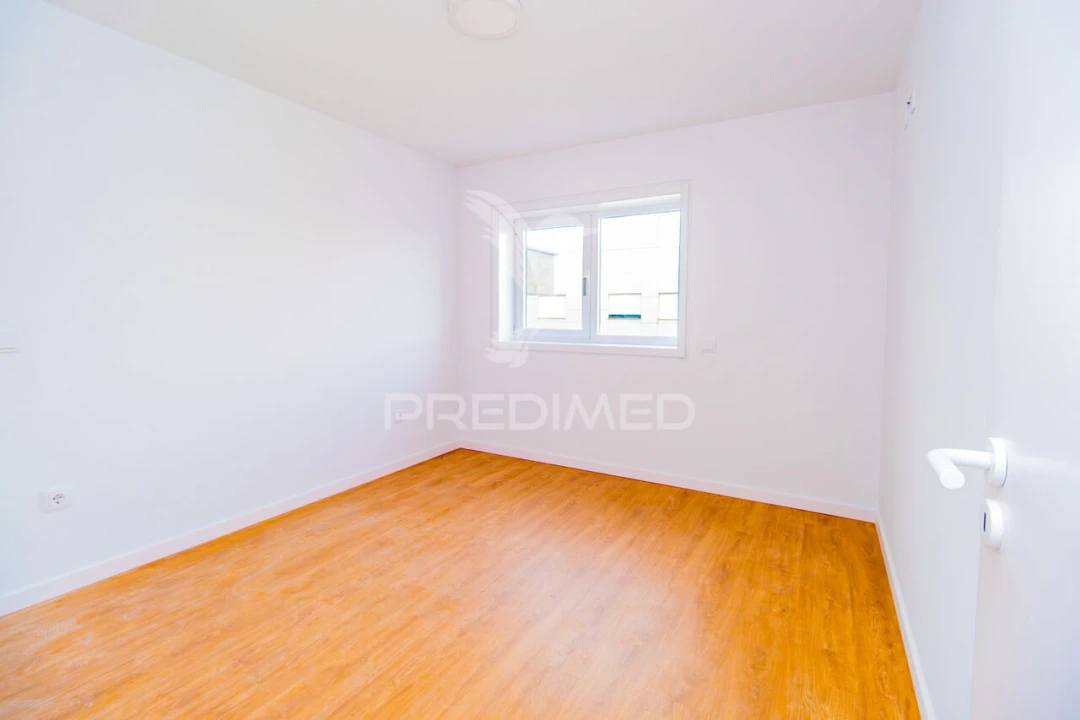 Apartamento T3 para Venda em Vila Verde e Barbudo Foto 19