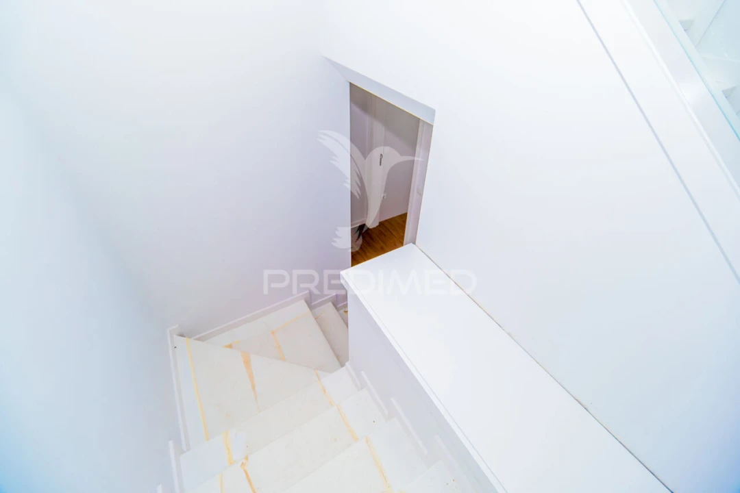 Apartamento T3 para Venda em Vila Verde e Barbudo Foto 34