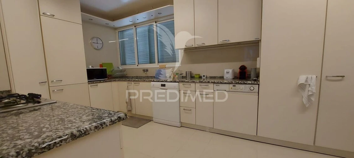 Moradia T4 para Venda em Moçarria Foto 8