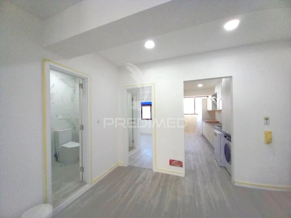 Apartamento T4 para Venda em Costa da Caparica Foto 15