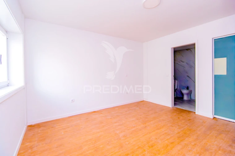 Apartamento T3 para Venda em Vila Verde e Barbudo Foto 30