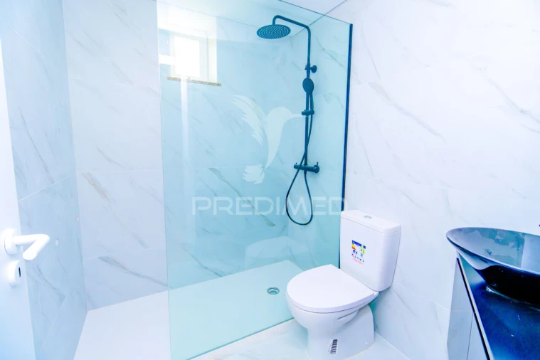 Apartamento T3 para Venda em Vila Verde e Barbudo Foto 10