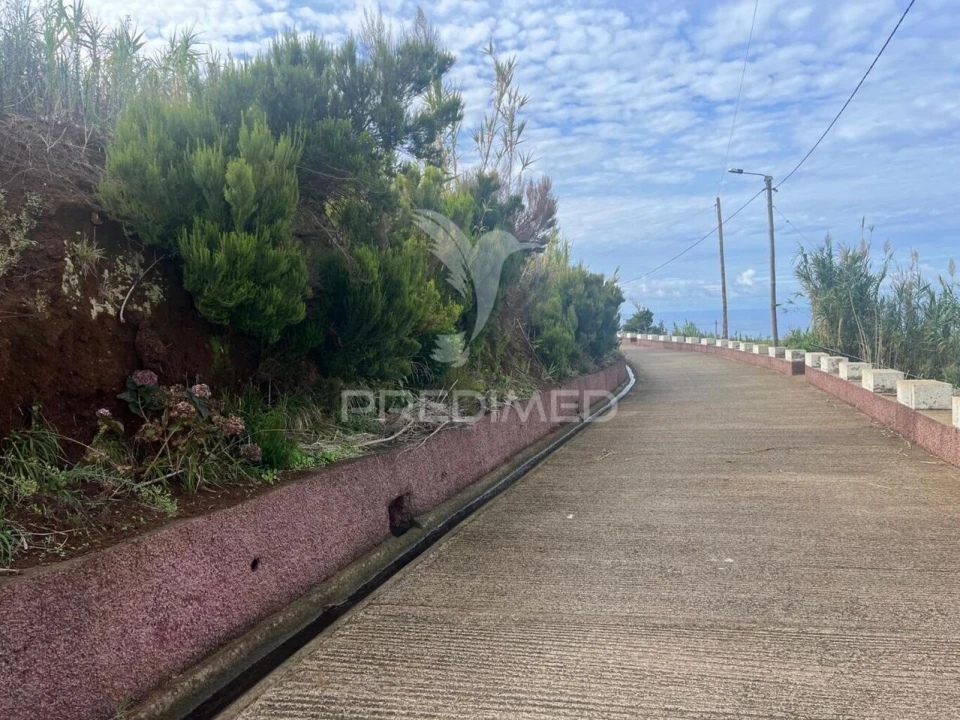 Terreno para Venda em Ponta do Pargo Foto 3
