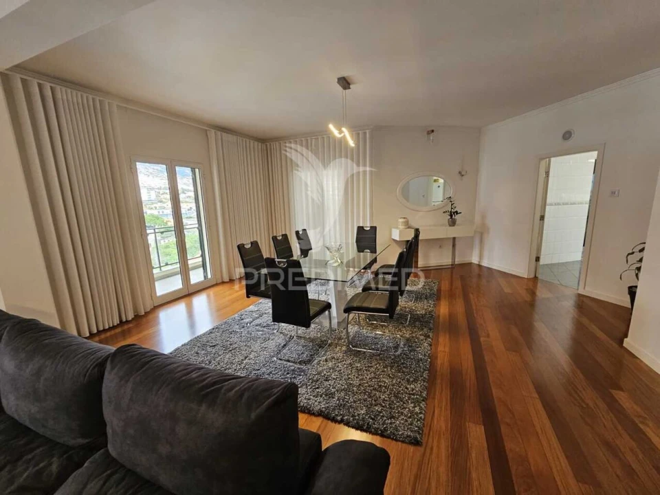 Apartamento T4 para Venda em São Martinho Foto 7