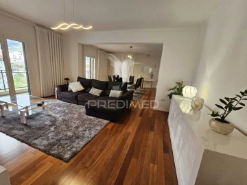 Apartamento T4 para Venda em São Martinho