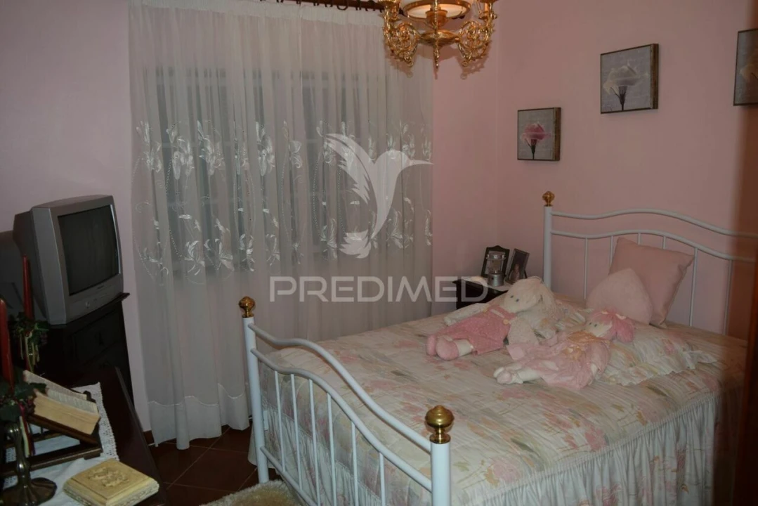 Moradia T4 para Venda em Salvaterra de Magos e Foros de Salvaterra Foto 13