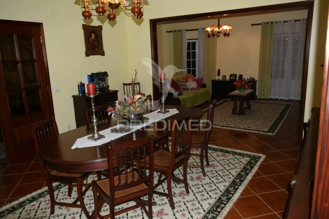 Moradia T4 para Venda em Salvaterra de Magos e Foros de Salvaterra Foto 33