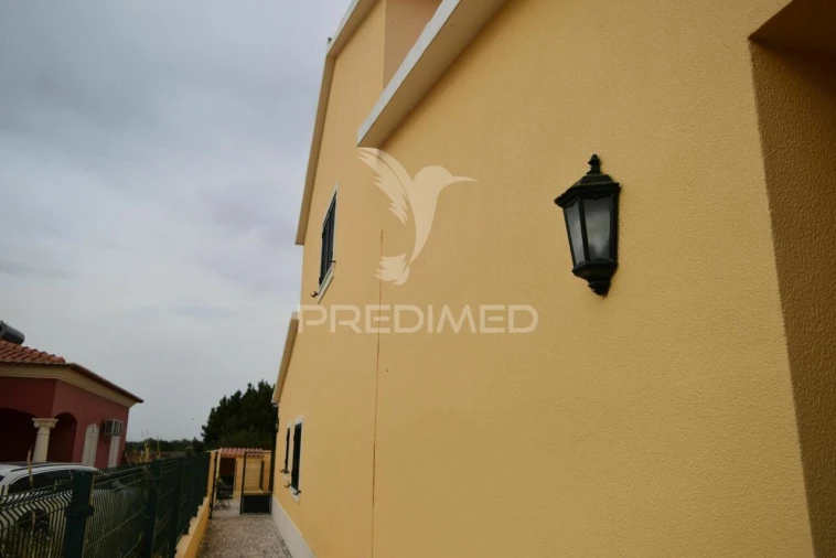 Moradia T4 para Venda em Salvaterra de Magos e Foros de Salvaterra Foto 5