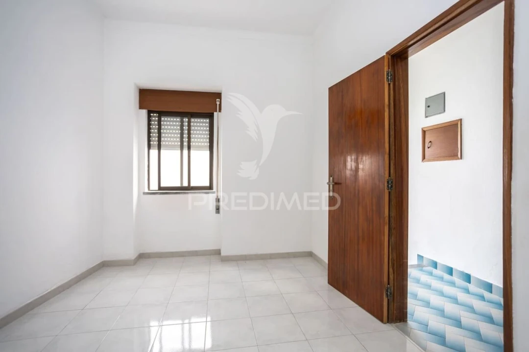 Moradia T4 para Venda em Torrão Foto 6