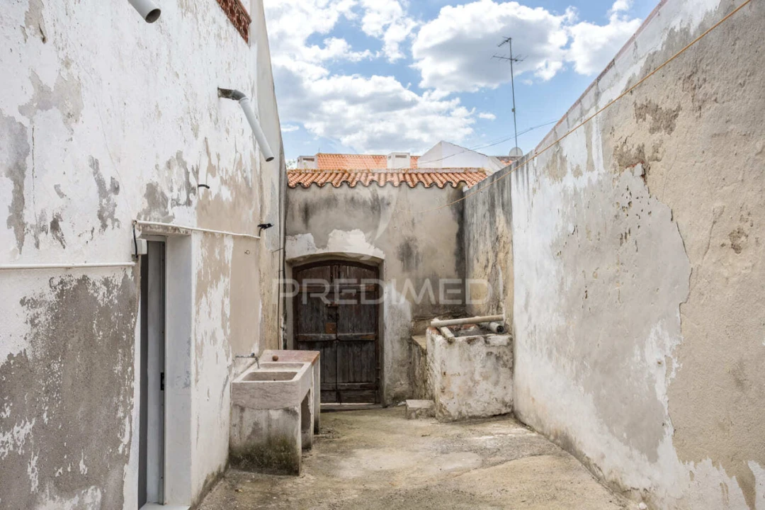 Moradia T4 para Venda em Torrão Foto 28