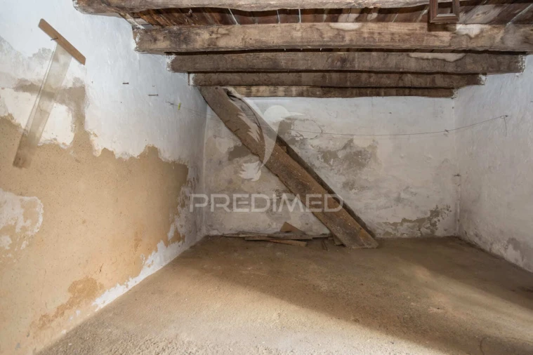 Moradia T4 para Venda em Torrão Foto 29