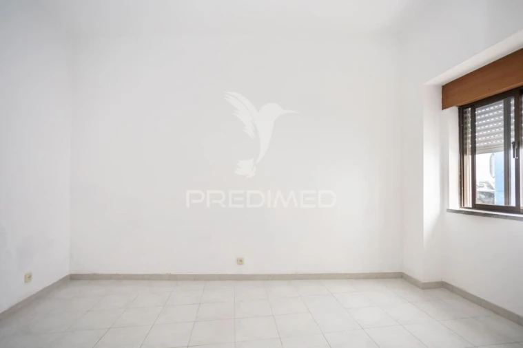 Moradia T4 para Venda em Torrão Foto 5