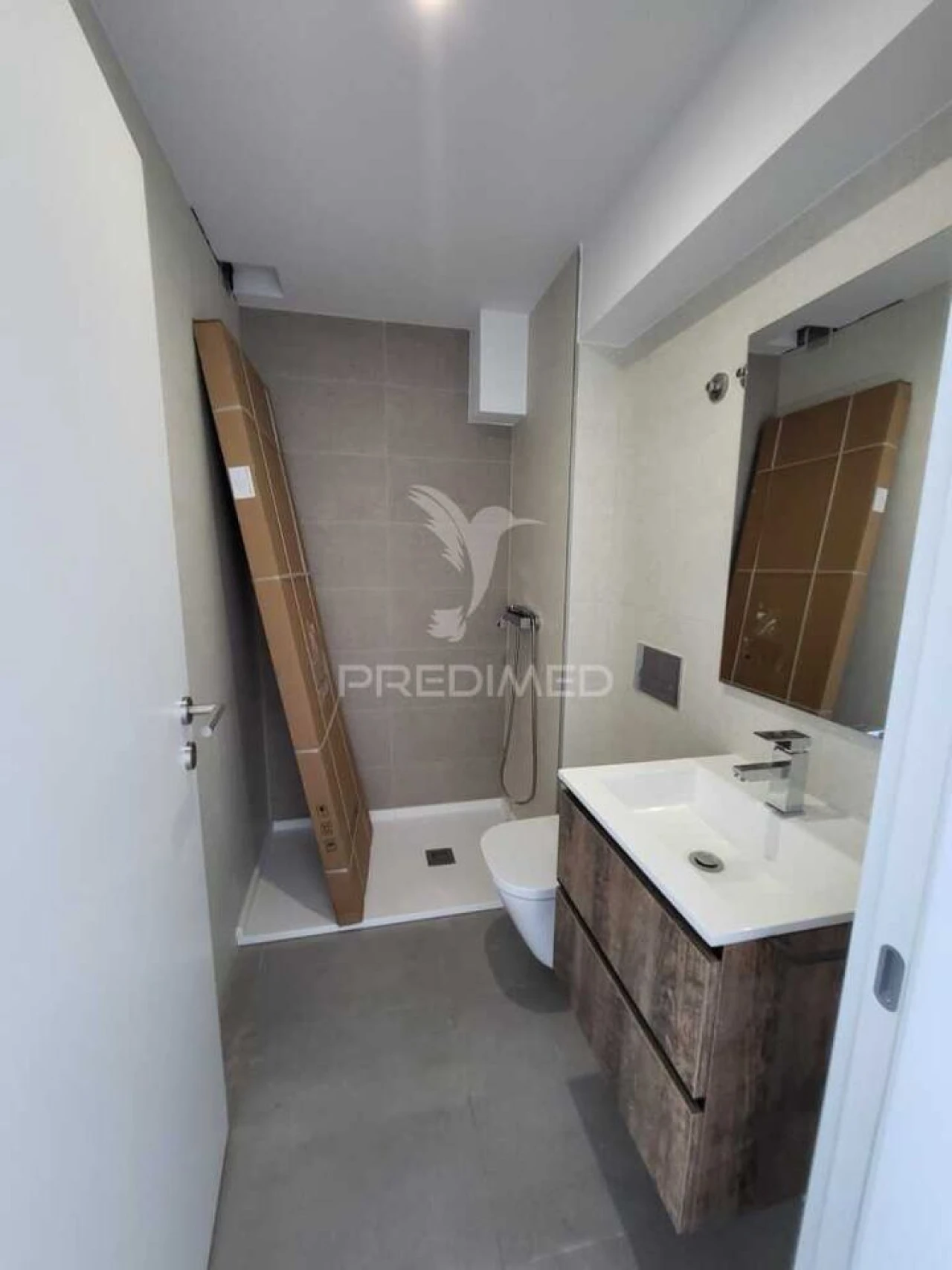 Moradia T4 para Venda em Corroios Foto 9