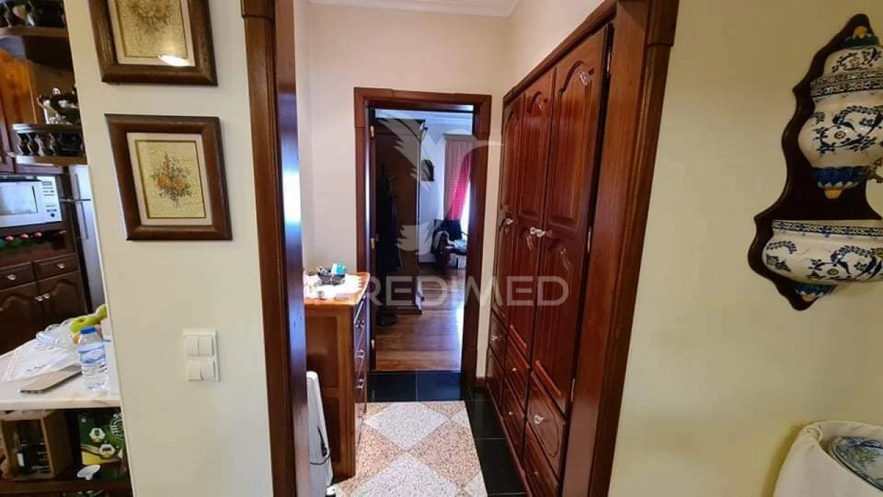 Moradia T4 para Venda em Porto Judeu Foto 22