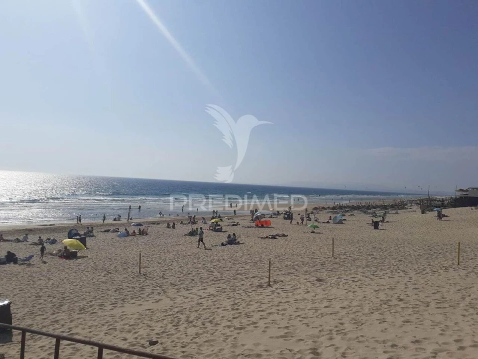 Moradia T8 para Venda em Costa da Caparica Foto 37