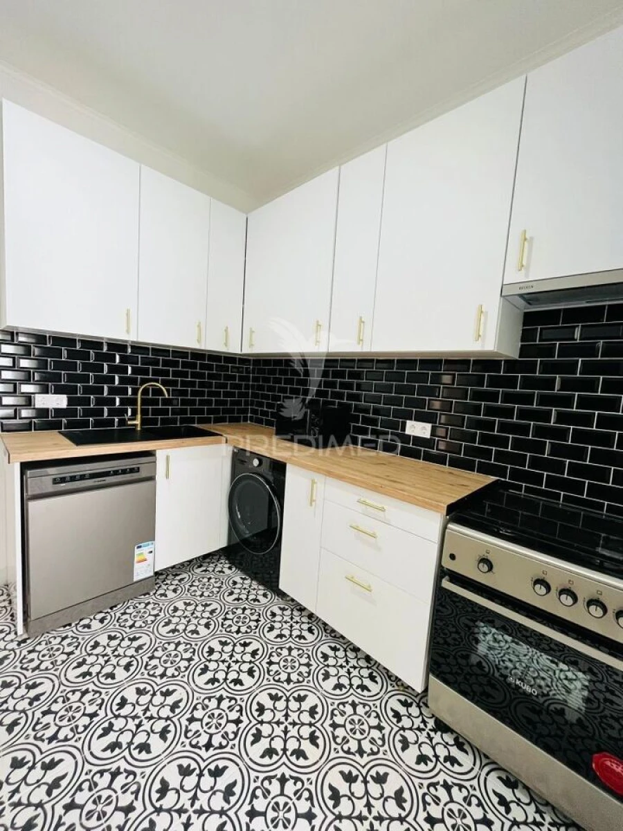 Moradia T8 para Venda em Costa da Caparica Foto 21