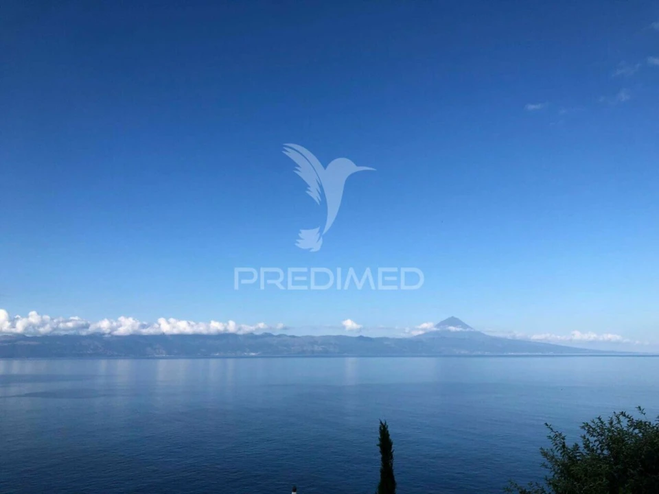 Moradia T2 para Venda em Calheta Foto 4