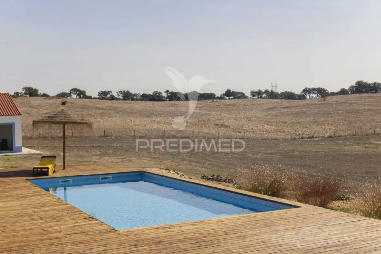 Moradia T5 para Venda em Ourique Foto 32