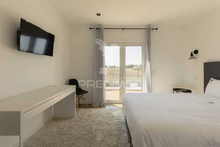 Moradia T5 para Venda em Ourique Foto 28