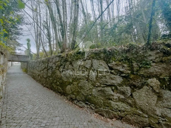 Terreno para Venda em Polvoreira Foto 18