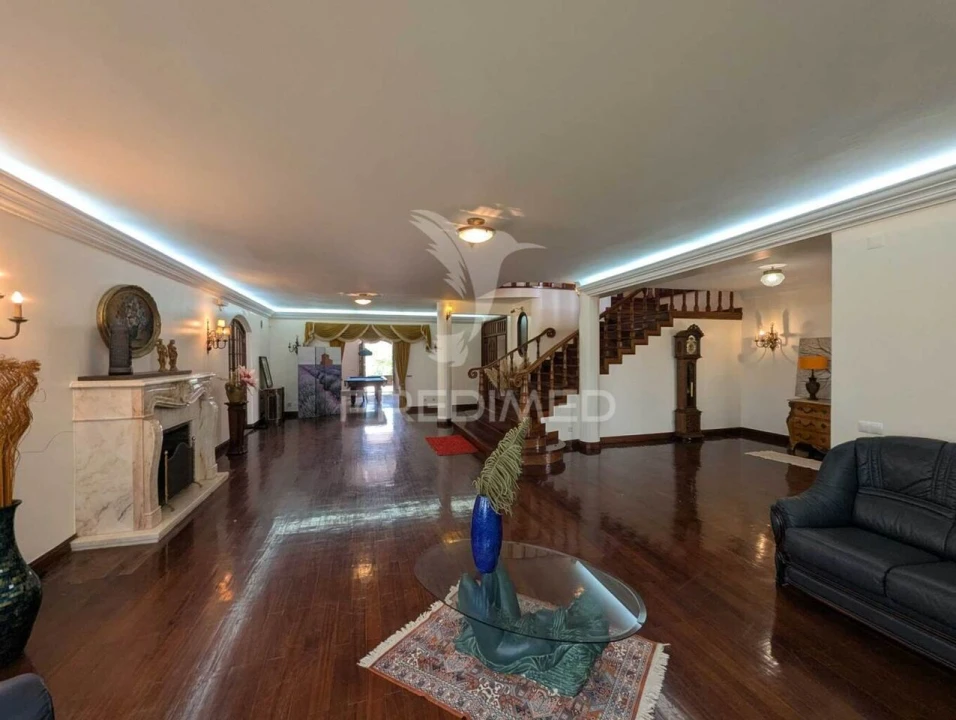 Moradia T5 para Venda em Altura Foto 14