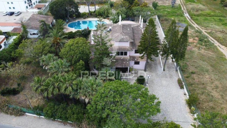 Moradia T5 para Venda em Altura Foto 4