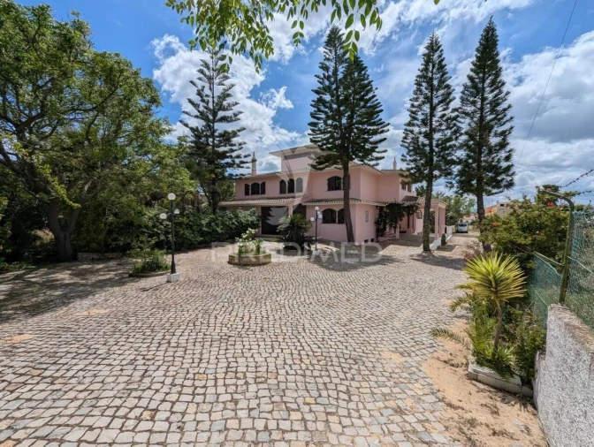 Moradia T5 para Venda em Altura Foto 7