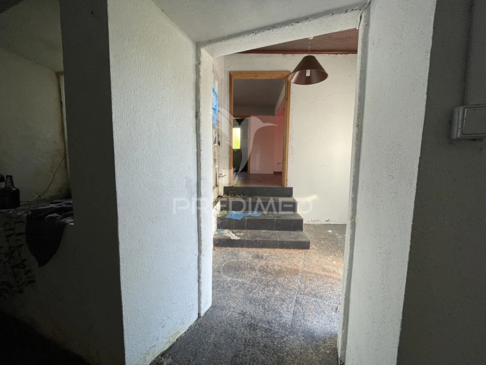 Moradia T2 para Venda em Santo Amaro Foto 10