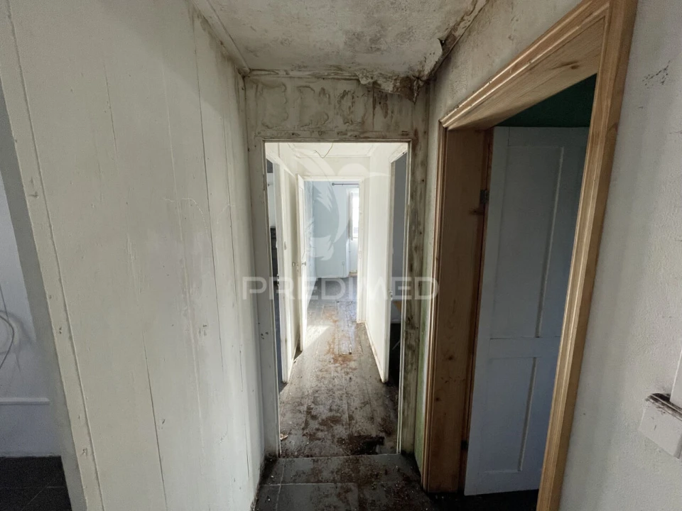 Moradia T2 para Venda em Santo Amaro Foto 5