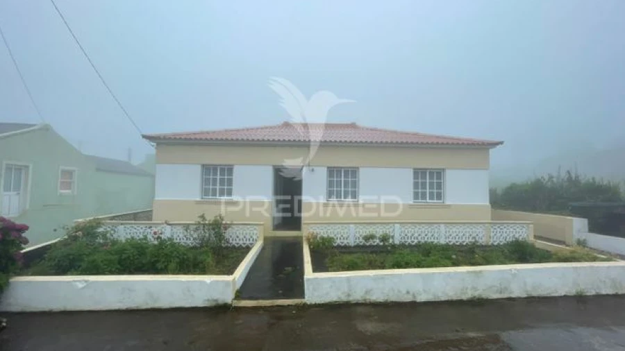 Moradia T3 para Venda em Santo Antão