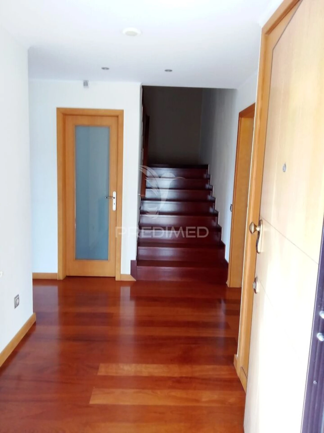 Moradia T4 para Venda em Valongo Foto 5