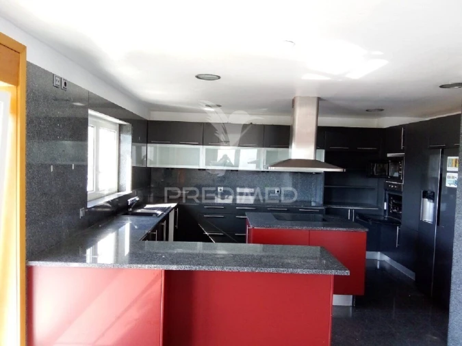 Moradia T4 para Venda em Valongo Foto 16