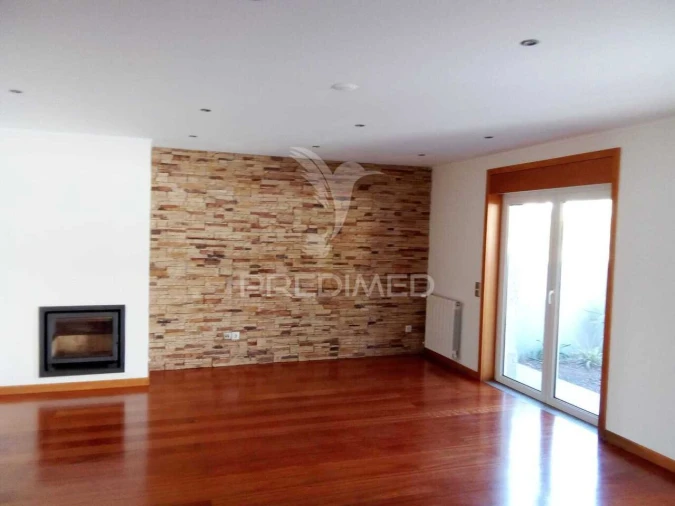 Moradia T4 para Venda em Valongo Foto 4