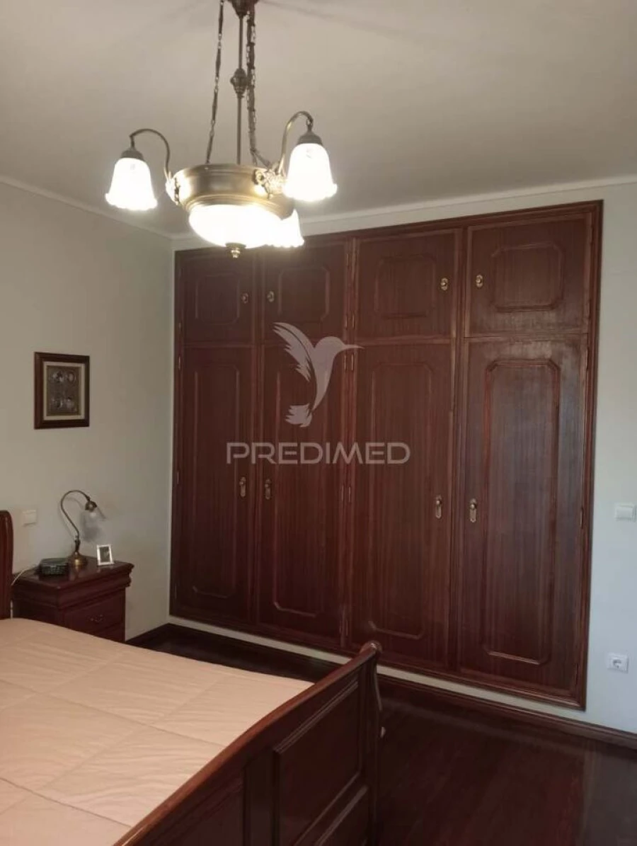 Moradia T4 para Venda em Aradas Foto 12