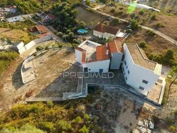 Terreno para Venda em Eiras e São Paulo de Frades