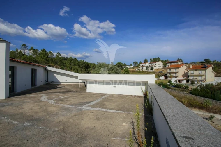 Terreno para Venda em Eiras e São Paulo de Frades Foto 25
