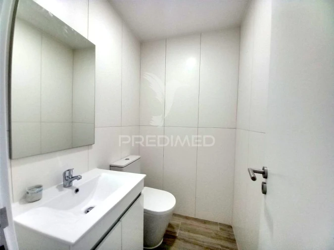 Apartamento T3 para Venda em Costa da Caparica Foto 11