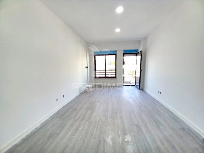 Apartamento T3 para Venda em Costa da Caparica Foto 25