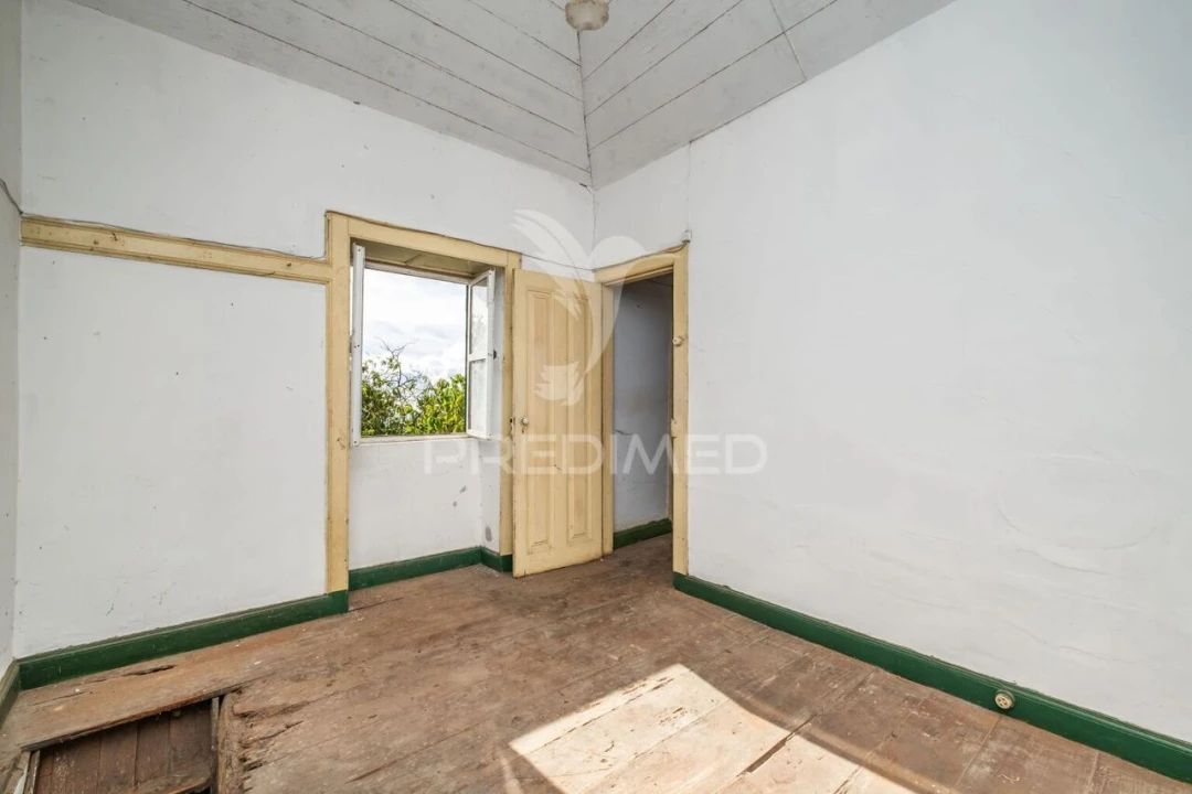 Moradia T4 para Venda em Gaula Foto 16