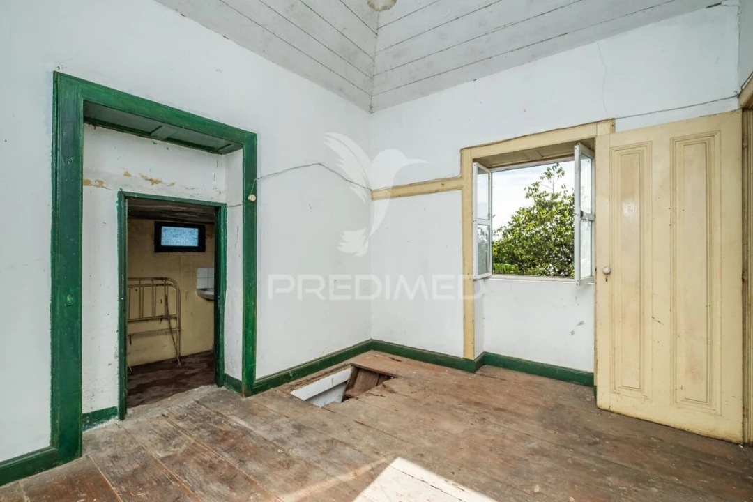 Moradia T4 para Venda em Gaula Foto 17