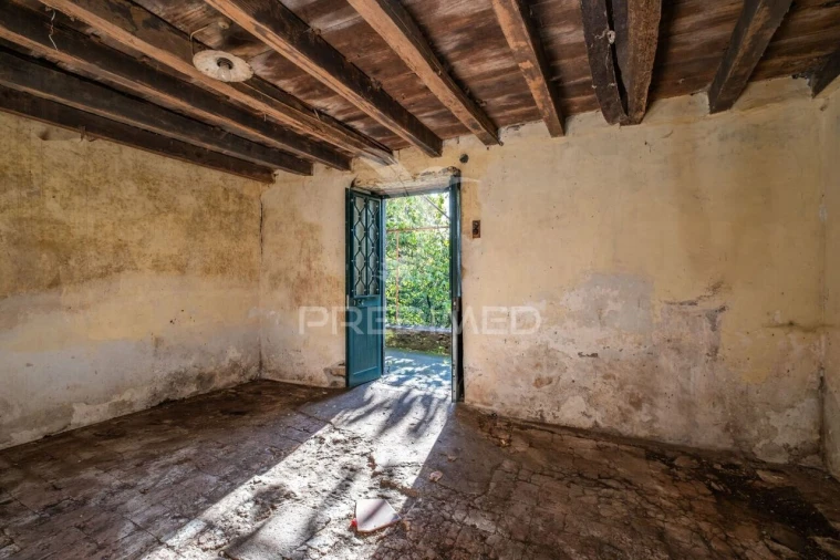 Moradia T4 para Venda em Gaula Foto 5